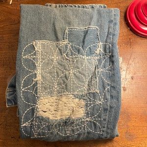 Urban Outfitters designed jeans with embroidery!